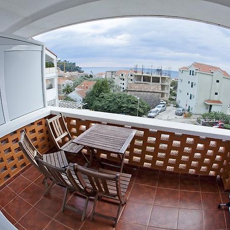 Apartments Mandarina Garden Petrovac Værelse billede