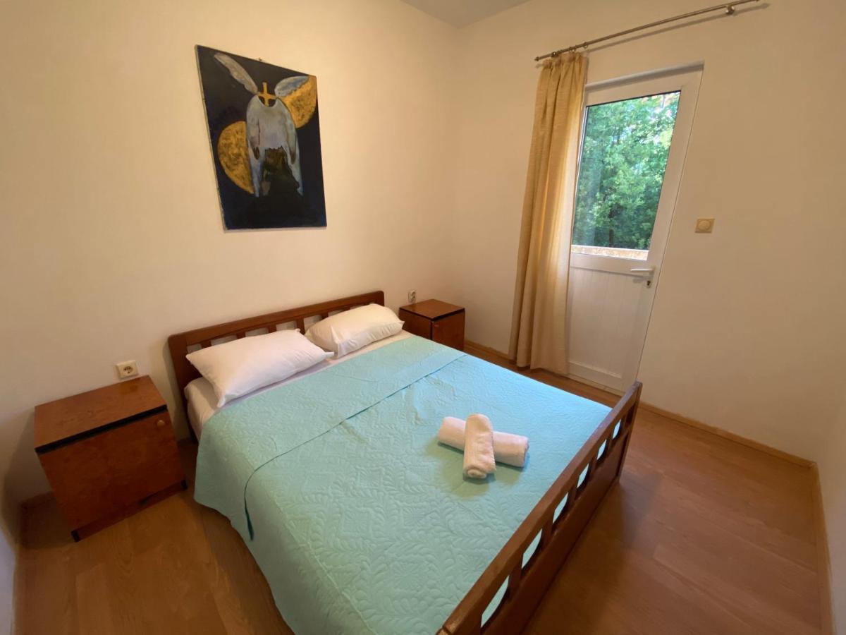 Apartments Mandarina Garden Petrovac Eksteriør billede