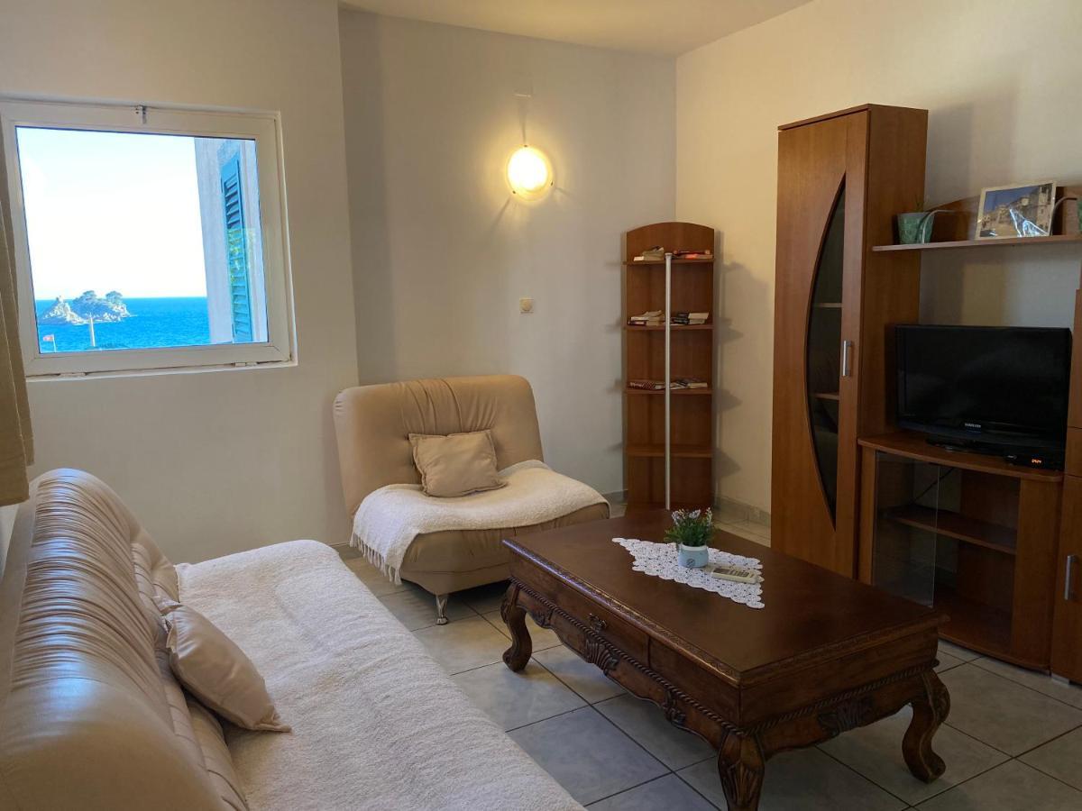 Apartments Mandarina Garden Petrovac Eksteriør billede