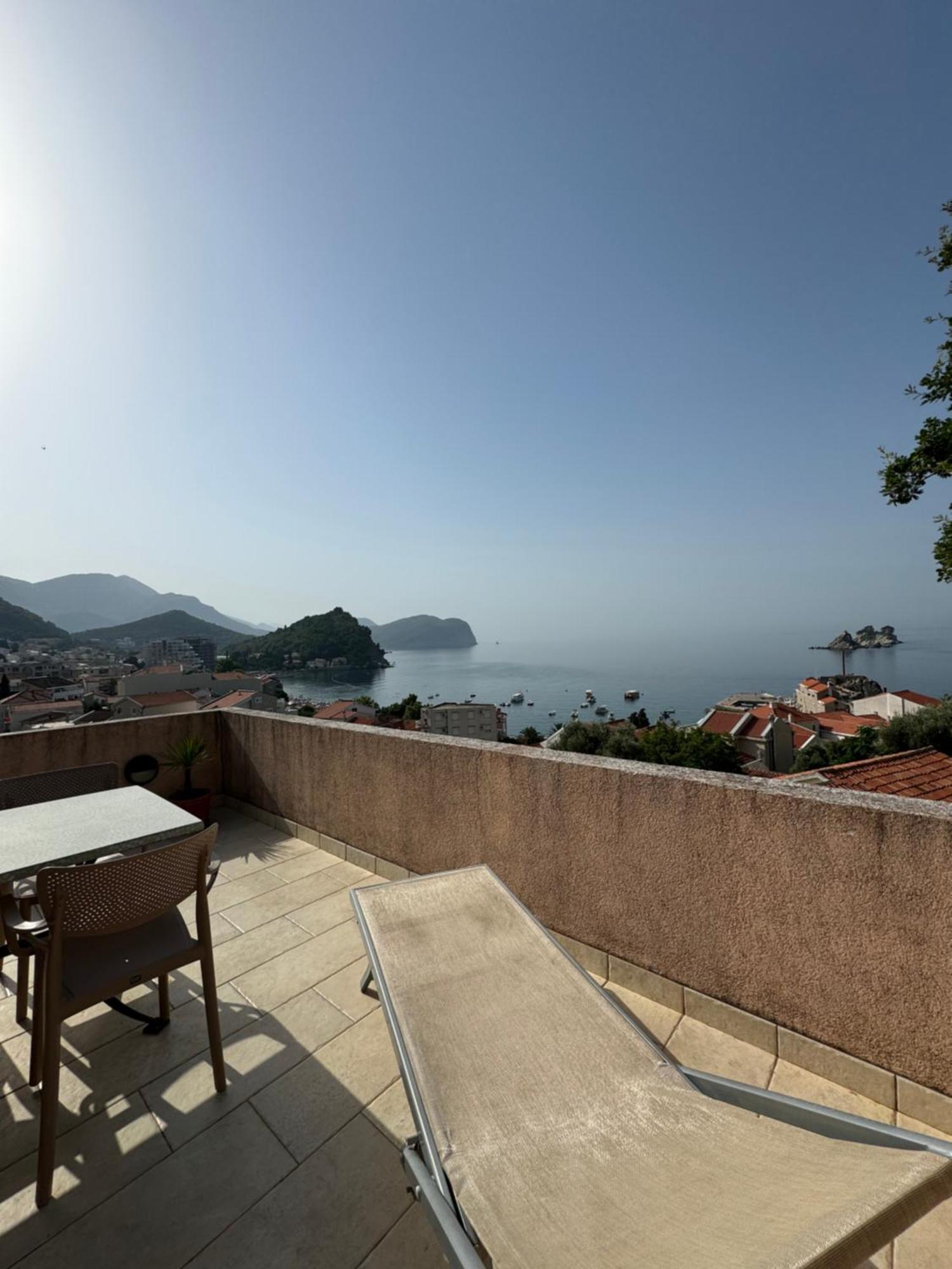 Apartments Mandarina Garden Petrovac Eksteriør billede