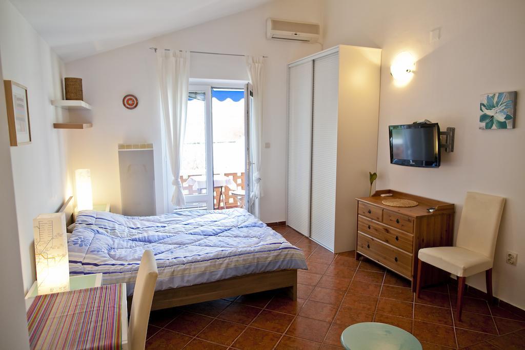 Apartments Mandarina Garden Petrovac Værelse billede