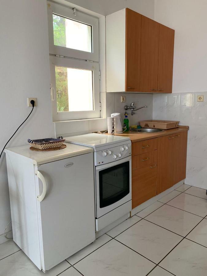 Apartments Mandarina Garden Petrovac Eksteriør billede