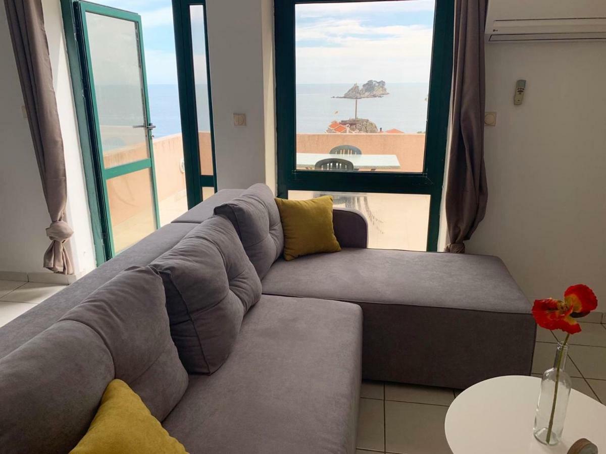 Apartments Mandarina Garden Petrovac Eksteriør billede